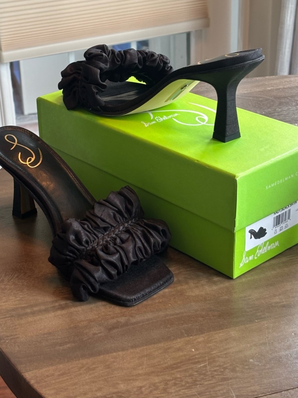 Sam Edelman Black Ruched Slide Mules - Picture 9 of 9